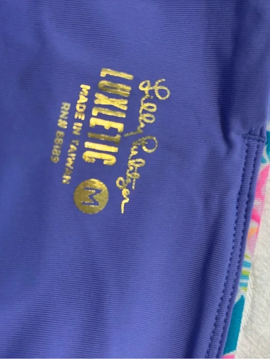Lilly Pulitzer Luxletic Leggings M Capri length - Picture 3 of 3